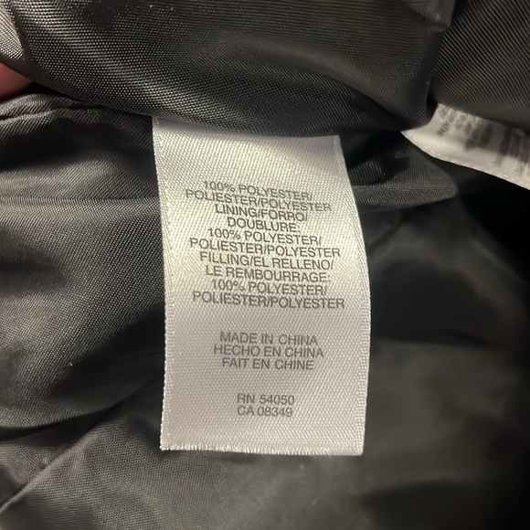 Jones New York Sport | Women’s Petite Gray Leopard Print Pattern Vest - Picture 3 of 5